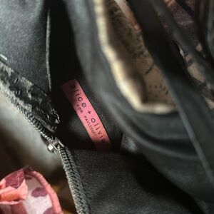 Alice olivia